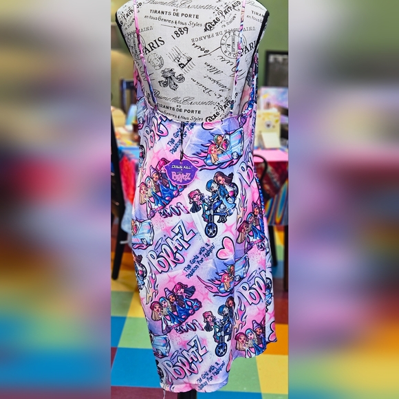 NWT Dolls Kill x BratzHot N' Unbothered Mini Dress Size M - Picture 4 of 9
